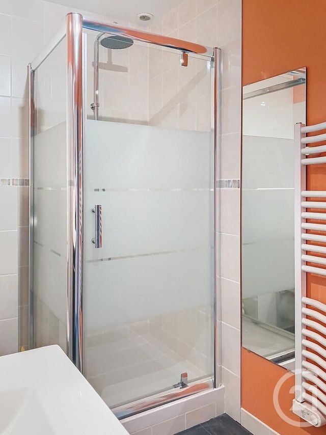 Appartement F4 à vendre - 5 pièces - 132,76 m2 - St Jean Le Blanc - 45 - CENTRE