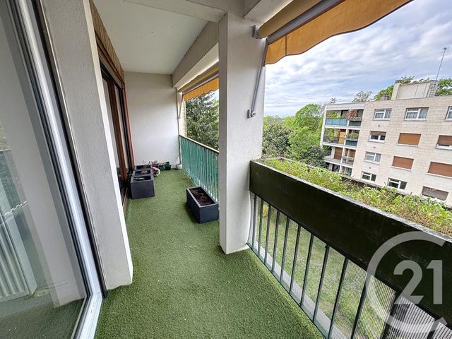Appartement F5 à vendre - 4 pièces - 92 m2 - Orleans - 45 - CENTRE