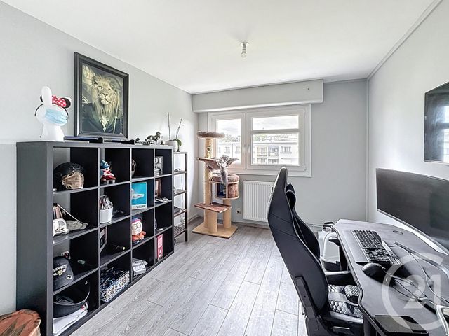 Appartement F5 à vendre - 4 pièces - 92 m2 - Orleans - 45 - CENTRE