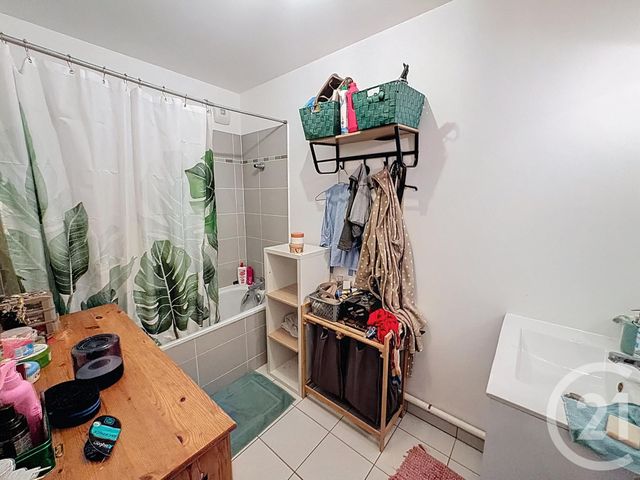 Appartement &agrave; vendre - 3 pi&egrave;ces - 61,05 m2 - St Jean De Braye - 45 - CENTRE