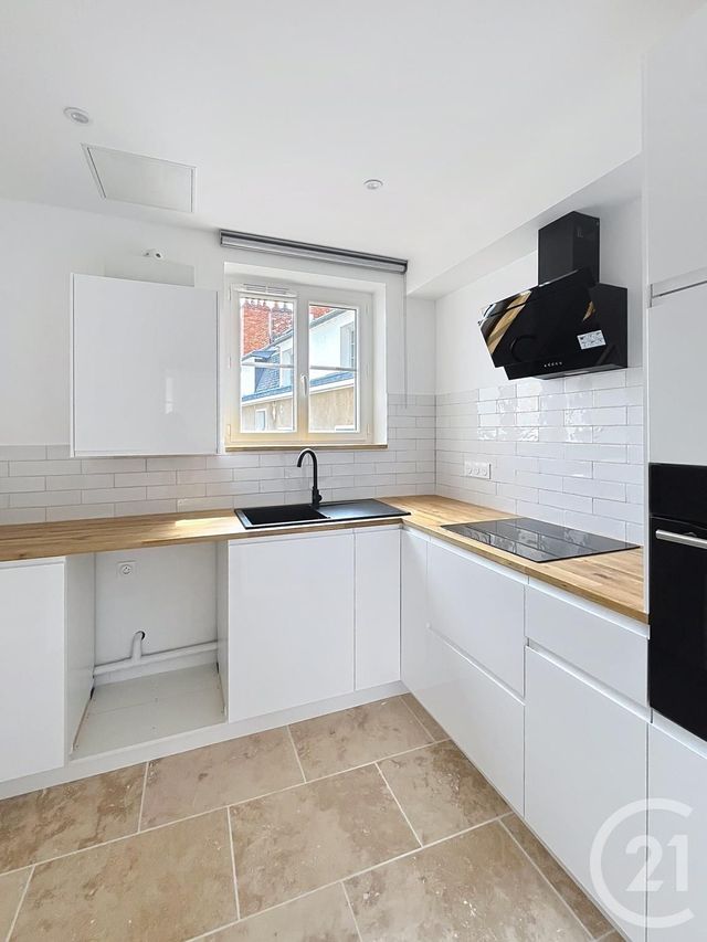 Appartement F4 à louer - 3 pièces - 66 m2 - Orleans - 45 - CENTRE