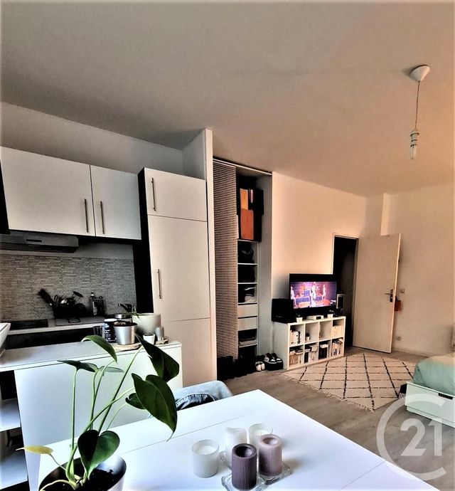 Appartement F1 à vendre - 1 pièce - 28,50 m2 - Orleans - 45 - CENTRE