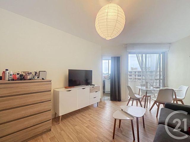 Appartement T1 à vendre - 1 pièce - 27,46 m2 - Orleans - 45 - CENTRE