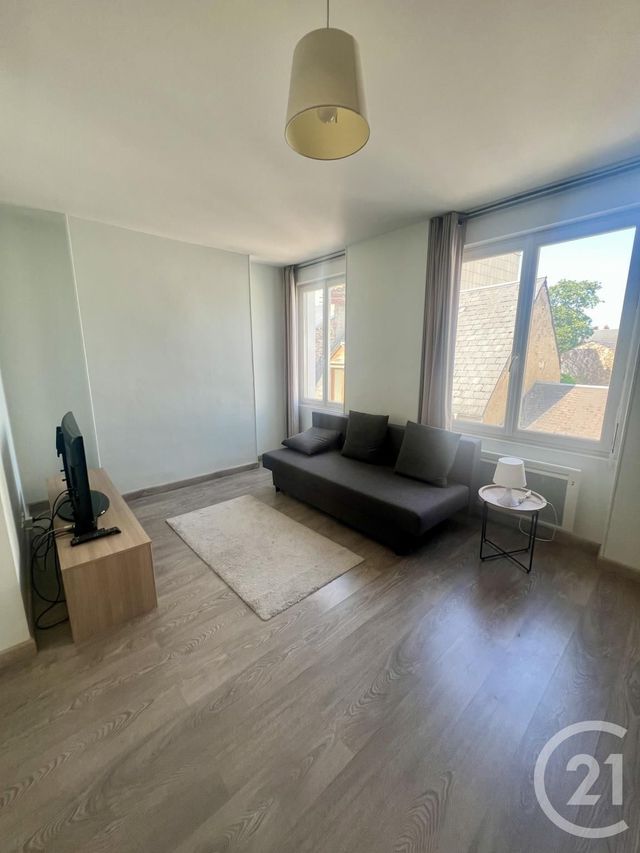 Appartement F1 à louer - 1 pièce - 28,41 m2 - Orleans - 45 - CENTRE