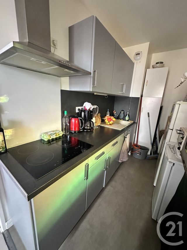 Appartement F1 à louer - 1 pièce - 33,30 m2 - Orleans - 45 - CENTRE