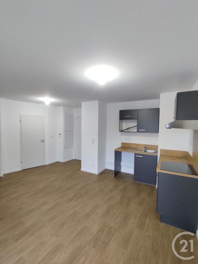 Appartement F2 à louer - 2 pièces - 40,99 m2 - Orleans - 45 - CENTRE