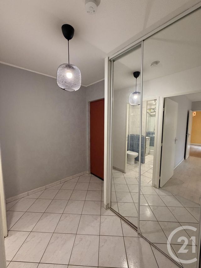 Appartement F2 à vendre - 2 pièces - 49,23 m2 - Olivet - 45 - CENTRE