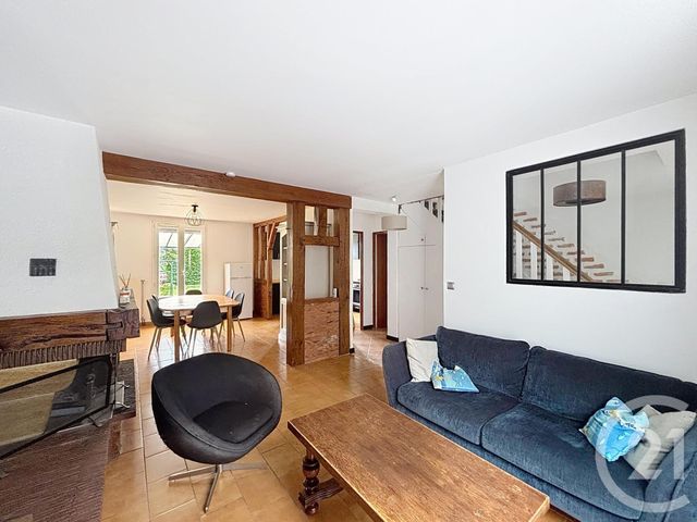 Maison à louer - 4 pièces - 90 m2 - Saran - 45 - CENTRE