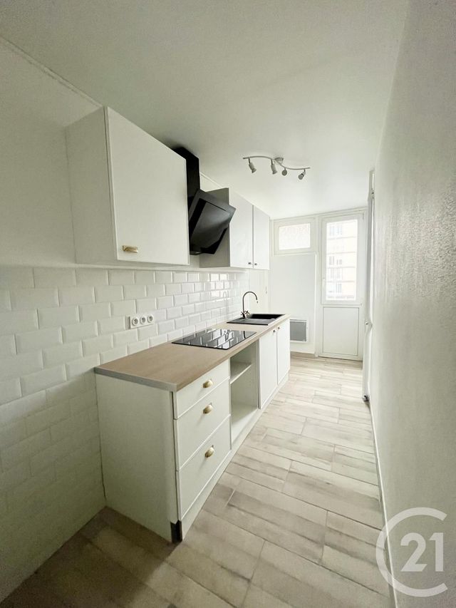 Appartement F2 à louer - 2 pièces - 38,59 m2 - Fleury Les Aubrais - 45 - CENTRE