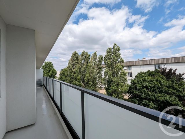 Appartement F4 &agrave; vendre - 4 pi&egrave;ces - 77,90 m2 - St Jean De La Ruelle - 45 - CENTRE