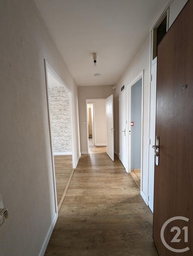 Appartement F4 &agrave; vendre - 4 pi&egrave;ces - 77,90 m2 - St Jean De La Ruelle - 45 - CENTRE
