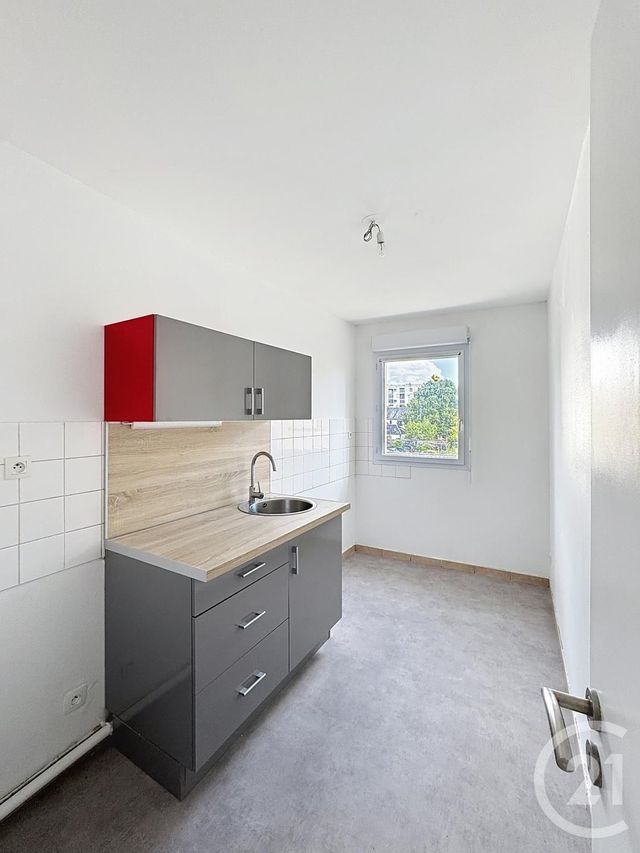 Afficher la photo en grand Appartement F2 à vendre - 2 pièces - 45,60 m2 - La Chapelle St Mesmin - 45 - CENTRE