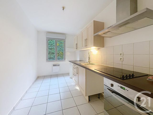 Appartement T3 à vendre - 3 pièces - 64,28 m2 - St Jean De Braye - 45 - CENTRE