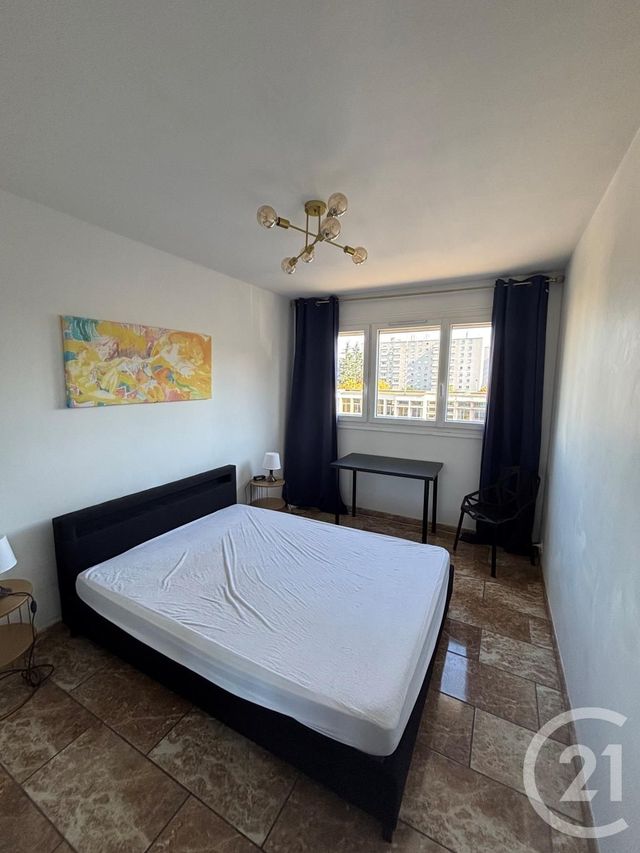 Appartement F4 à louer - 4 pièces - 74,38 m2 - Orleans - 45 - CENTRE