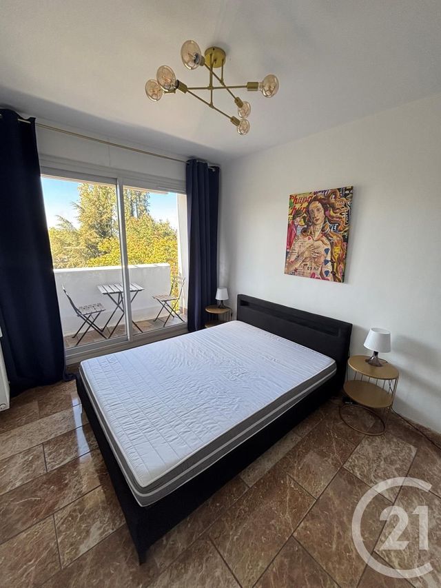 Appartement F4 à louer - 4 pièces - 74,38 m2 - Orleans - 45 - CENTRE