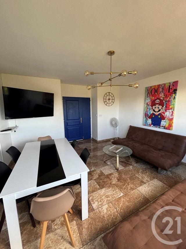 Appartement F4 à louer - 4 pièces - 74,38 m2 - Orleans - 45 - CENTRE