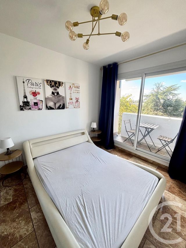 Appartement F4 à louer - 4 pièces - 74,38 m2 - Orleans - 45 - CENTRE