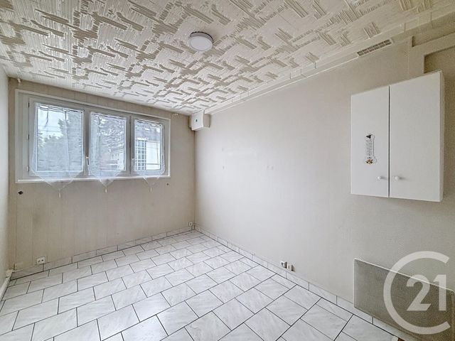 Appartement à louer - 2 pièces - 24 m2 - Orleans - 45 - CENTRE