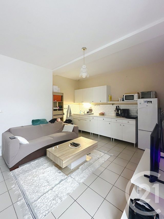 Appartement F2 à louer - 2 pièces - 27,98 m2 - St Jean Le Blanc - 45 - CENTRE