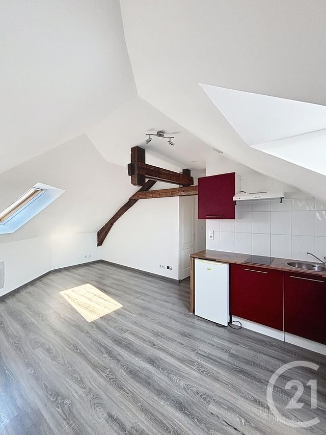 Appartement F2 à louer - 2 pièces - 22,94 m2 - Orleans - 45 - CENTRE