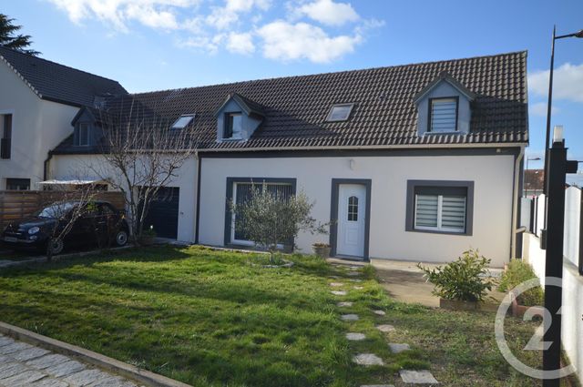 Maison à louer - 4 pièces - 97 m2 - Fleury Les Aubrais - 45 - CENTRE