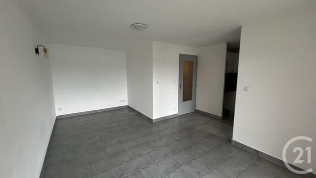 Afficher la photo en grand Appartement F2 à louer - 2 pièces - 36,12 m2 - Olivet - 45 - CENTRE