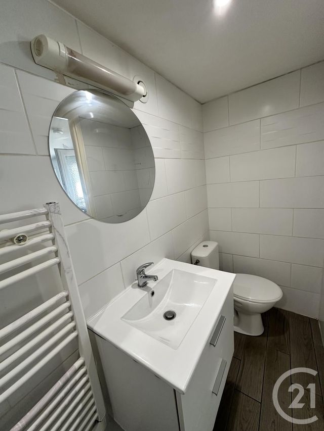 Afficher la photo en grand Appartement F1 à louer - 1 pièce - 15,03 m2 - St Pryve St Mesmin - 45 - CENTRE