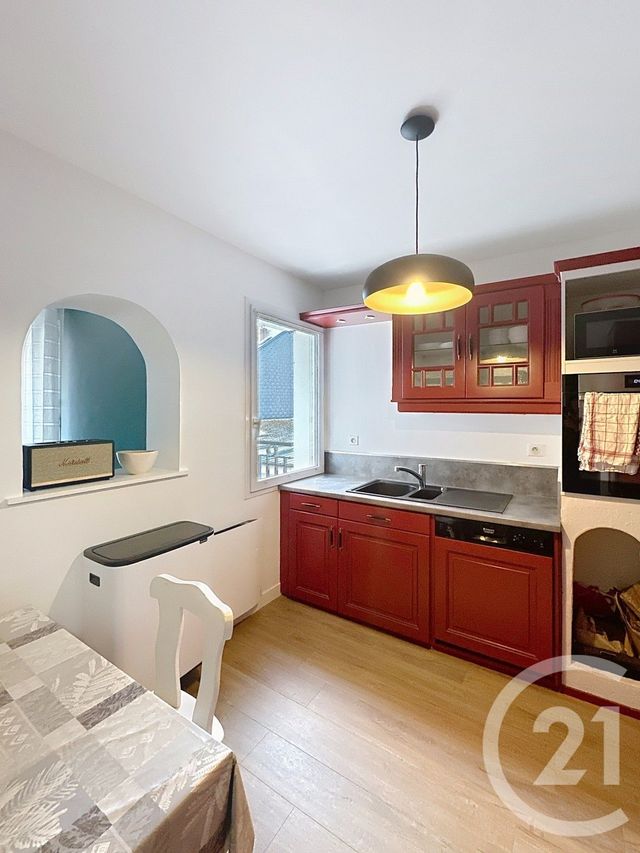 Afficher la photo en grand Appartement F3 à louer - 3 pièces - 79,01 m2 - Orleans - 45 - CENTRE