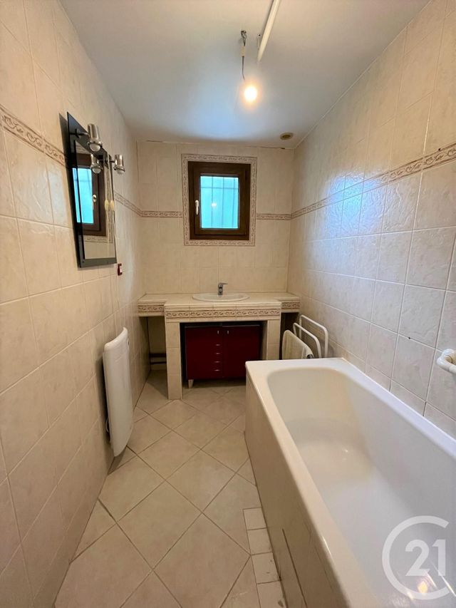 Maison à louer - 4 pièces - 81,67 m2 - Olivet - 45 - CENTRE