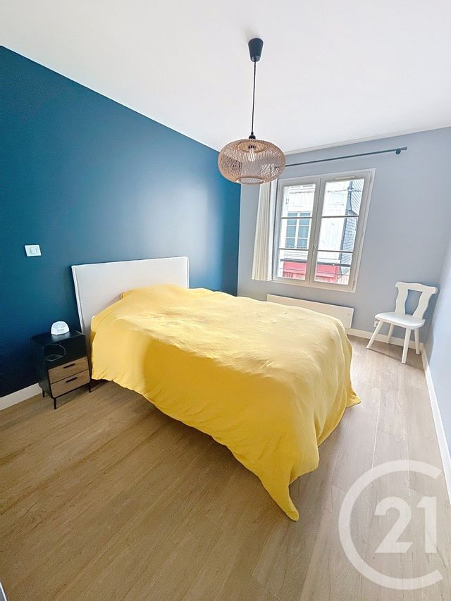 Appartement F3 à louer - 3 pièces - 79,01 m2 - Orleans - 45 - CENTRE