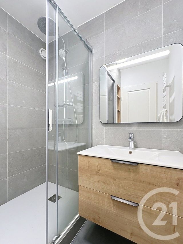 Appartement F3 à louer - 3 pièces - 79,01 m2 - Orleans - 45 - CENTRE