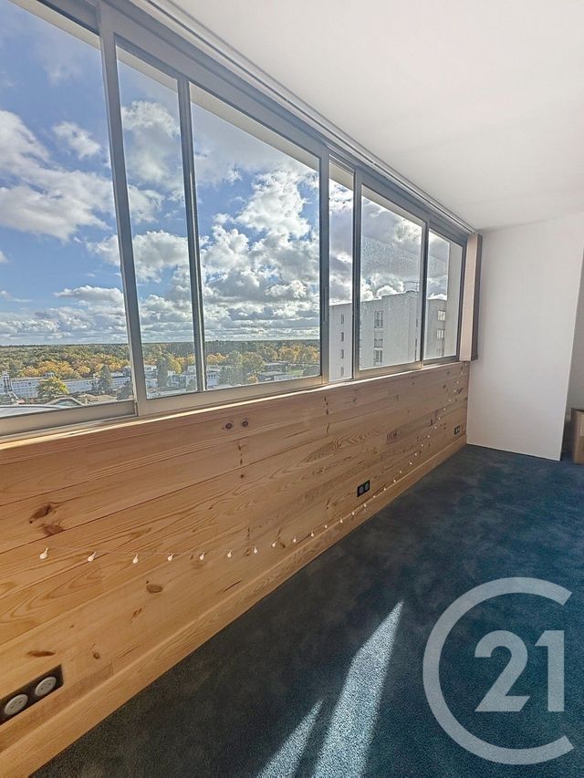 Appartement F4 à louer - 4 pièces - 77,24 m2 - Orleans - 45 - CENTRE