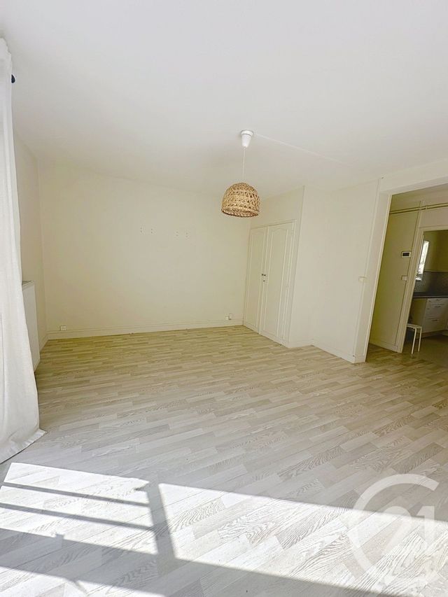 Appartement F4 à louer - 4 pièces - 69,53 m2 - Orleans - 45 - CENTRE