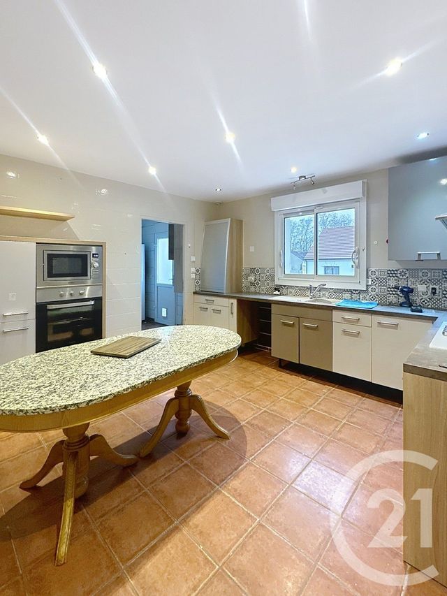 Maison à louer - 6 pièces - 200 m2 - Mardie - 45 - CENTRE