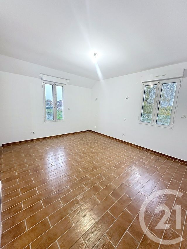 Maison à louer - 6 pièces - 200 m2 - Mardie - 45 - CENTRE