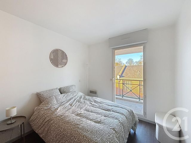 Appartement F2 à louer - 2 pièces - 42,99 m2 - Orleans - 45 - CENTRE