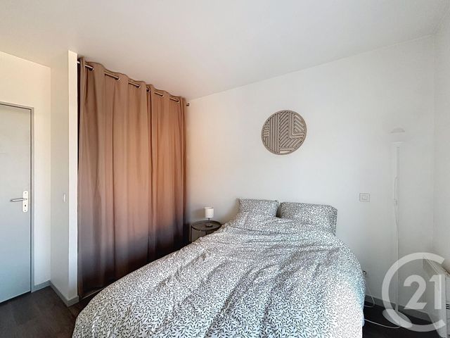 Appartement F2 à louer - 2 pièces - 42,99 m2 - Orleans - 45 - CENTRE