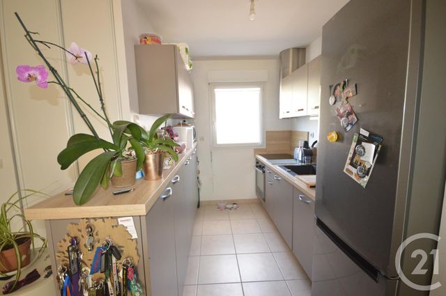 Appartement F3 à louer - 3 pièces - 63,49 m2 - Saran - 45 - CENTRE