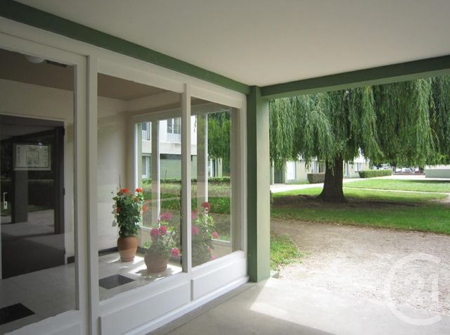 Appartement à louer - 2 pièces - 40,50 m2 - Orleans - 45 - CENTRE