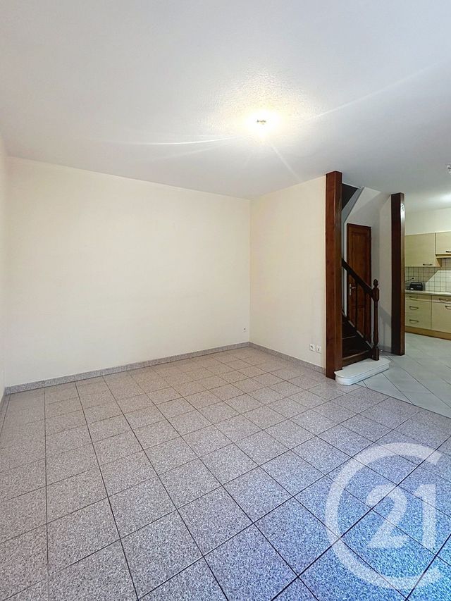 Maison à louer - 3 pièces - 69,70 m2 - Orleans - 45 - CENTRE