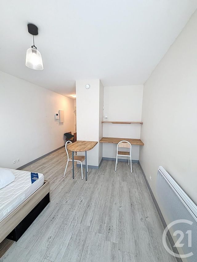 Appartement F1 à louer - 1 pièce - 20,70 m2 - Orleans - 45 - CENTRE