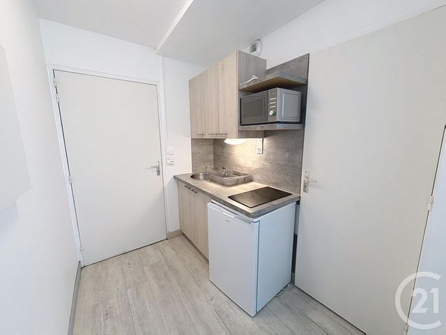 Appartement F1 à louer - 1 pièce - 20,70 m2 - Orleans - 45 - CENTRE