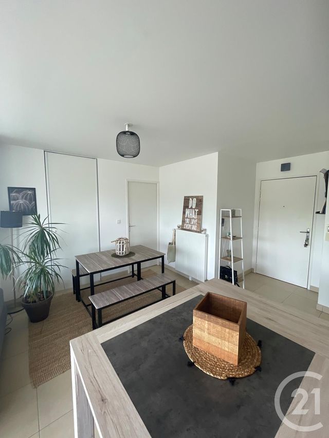 Appartement F4 &agrave; louer - 4 pi&egrave;ces - 83,50 m2 - Olivet - 45 - CENTRE