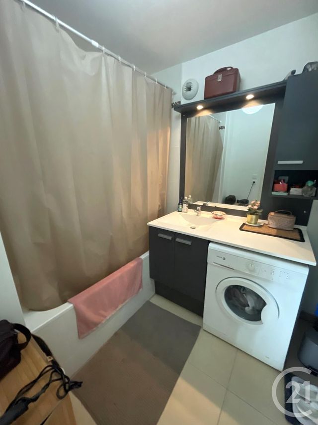 Appartement F4 &agrave; louer - 4 pi&egrave;ces - 83,50 m2 - Olivet - 45 - CENTRE