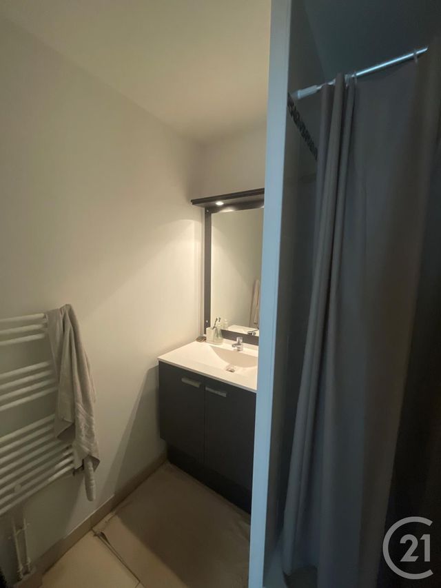 Appartement F4 &agrave; louer - 4 pi&egrave;ces - 83,50 m2 - Olivet - 45 - CENTRE