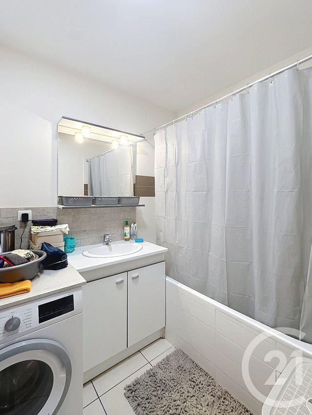 Appartement F3 &agrave; louer - 3 pi&egrave;ces - 78,59 m2 - Orleans - 45 - CENTRE