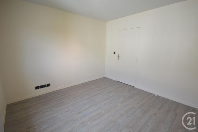 Appartement F1 &agrave; louer - 1 pi&egrave;ce - 20,01 m2 - Orleans - 45 - CENTRE