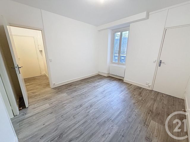Appartement F3 &agrave; louer - 3 pi&egrave;ces - 46,30 m2 - Orleans - 45 - CENTRE