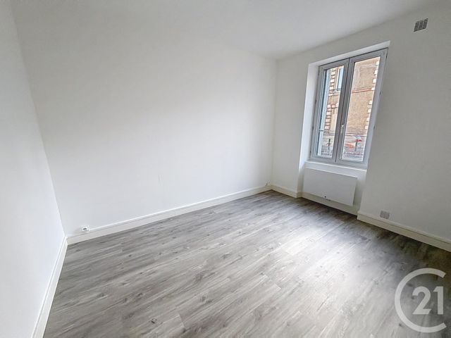 Appartement F3 &agrave; louer - 3 pi&egrave;ces - 46,30 m2 - Orleans - 45 - CENTRE
