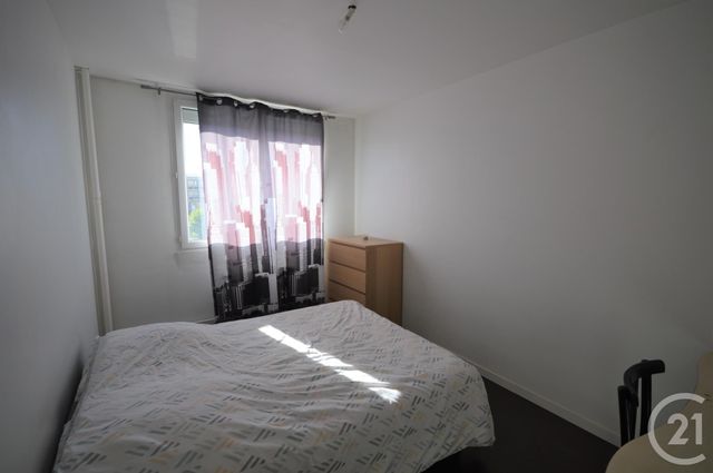 Appartement F3 &agrave; louer - 3 pi&egrave;ces - 56,35 m2 - Orleans - 45 - CENTRE